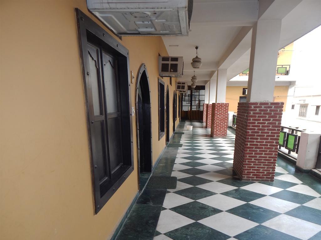Hotel Chitra Heritage Haridwār Eksteriør billede
